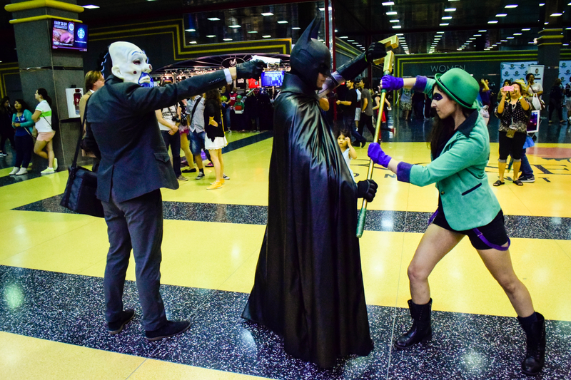 Batman vs Joker and Riddler